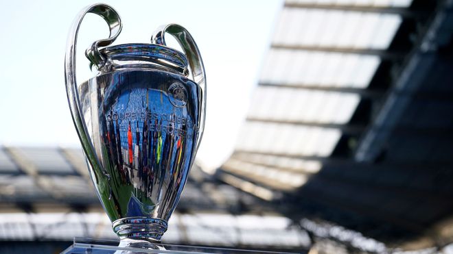 的带领下 的带领下