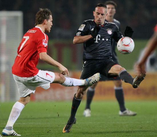 括启用年轻 括启用年轻